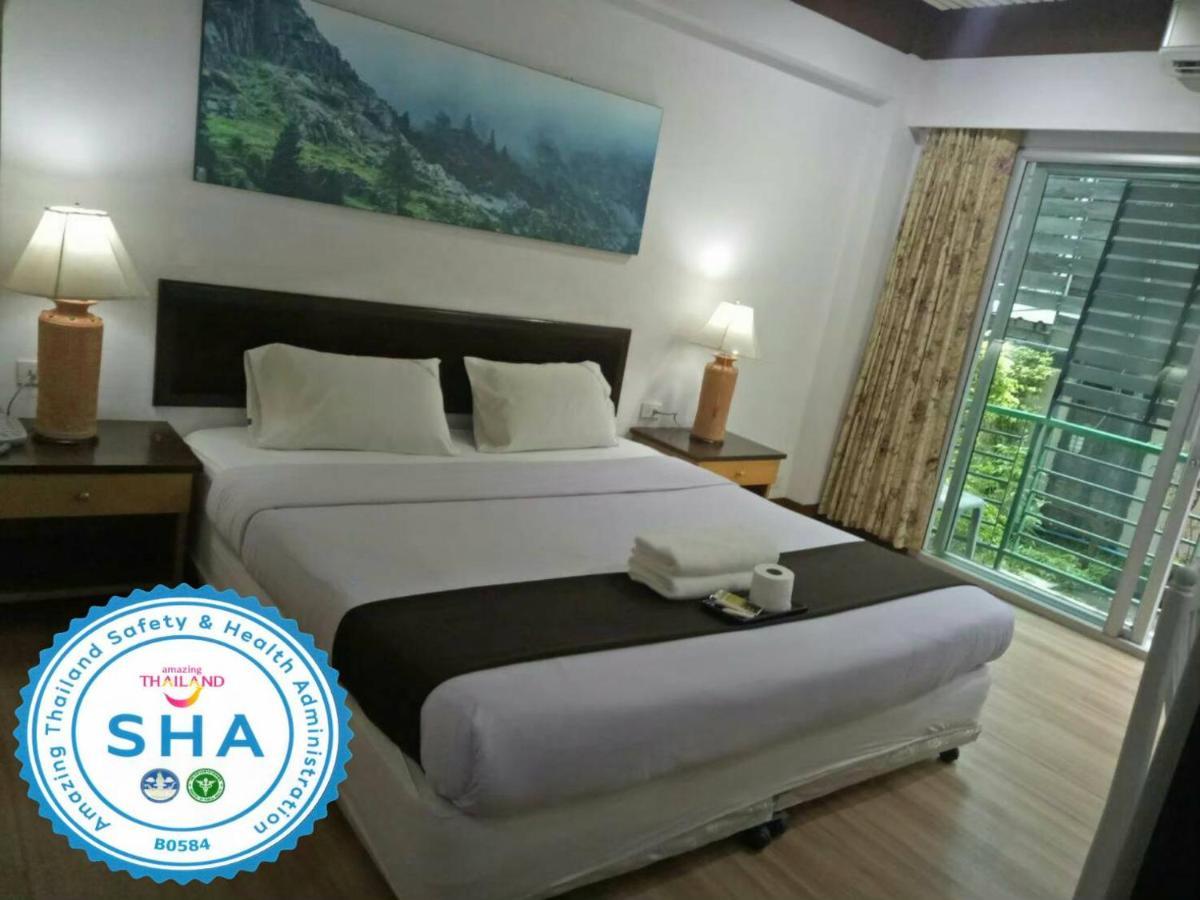 Thai Inter Korat Hotel Накхонратчасіма Екстер'єр фото
